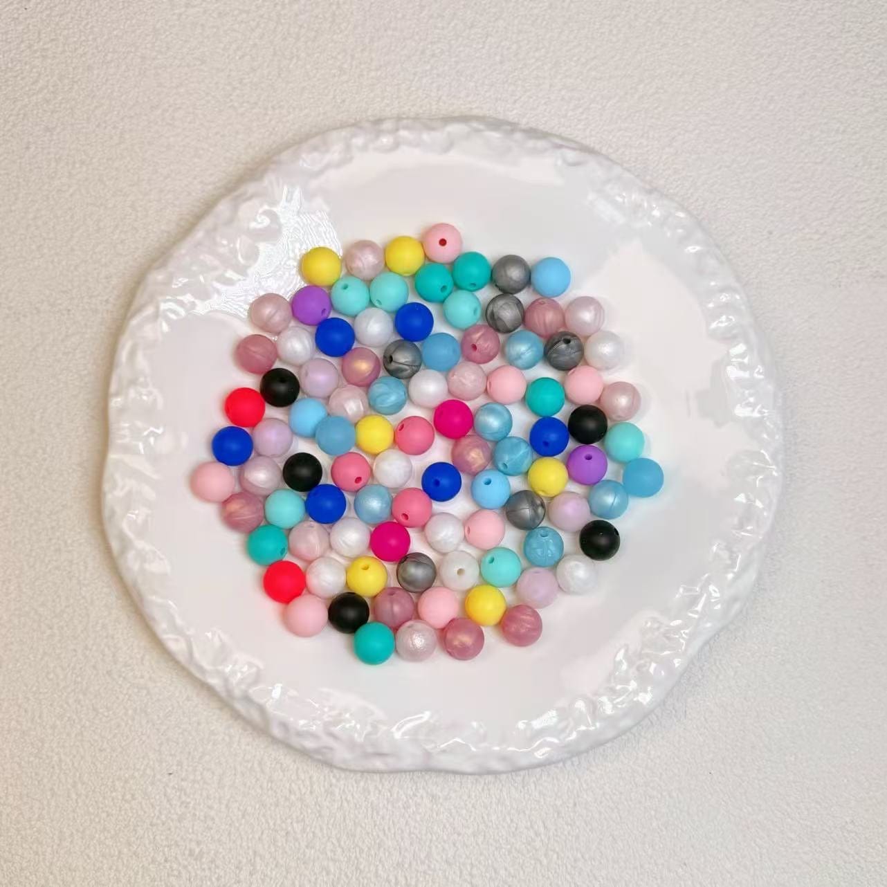 [I1]Silicon beads, spacers, round beads