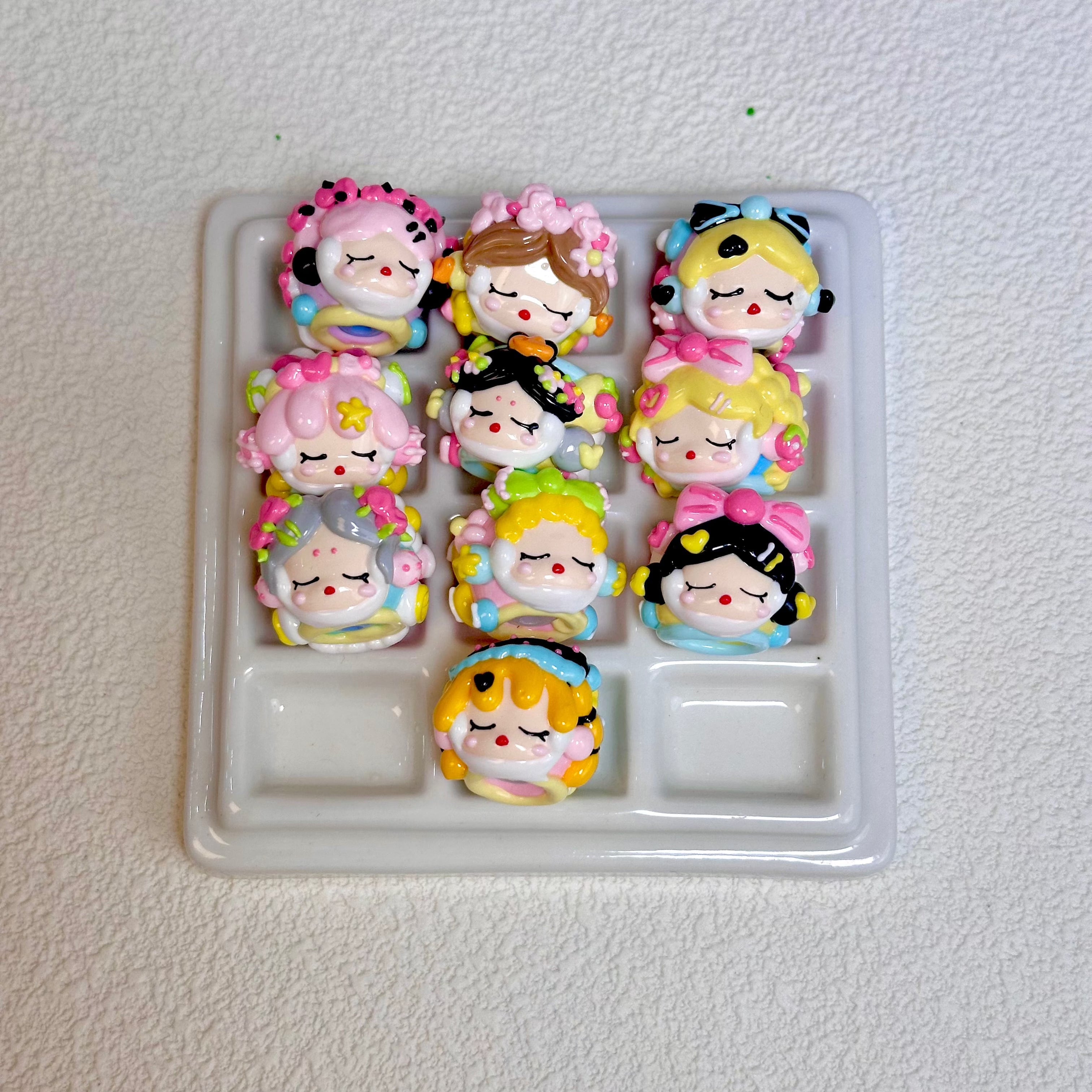 [A20]Hand painted character beads, cute beads
