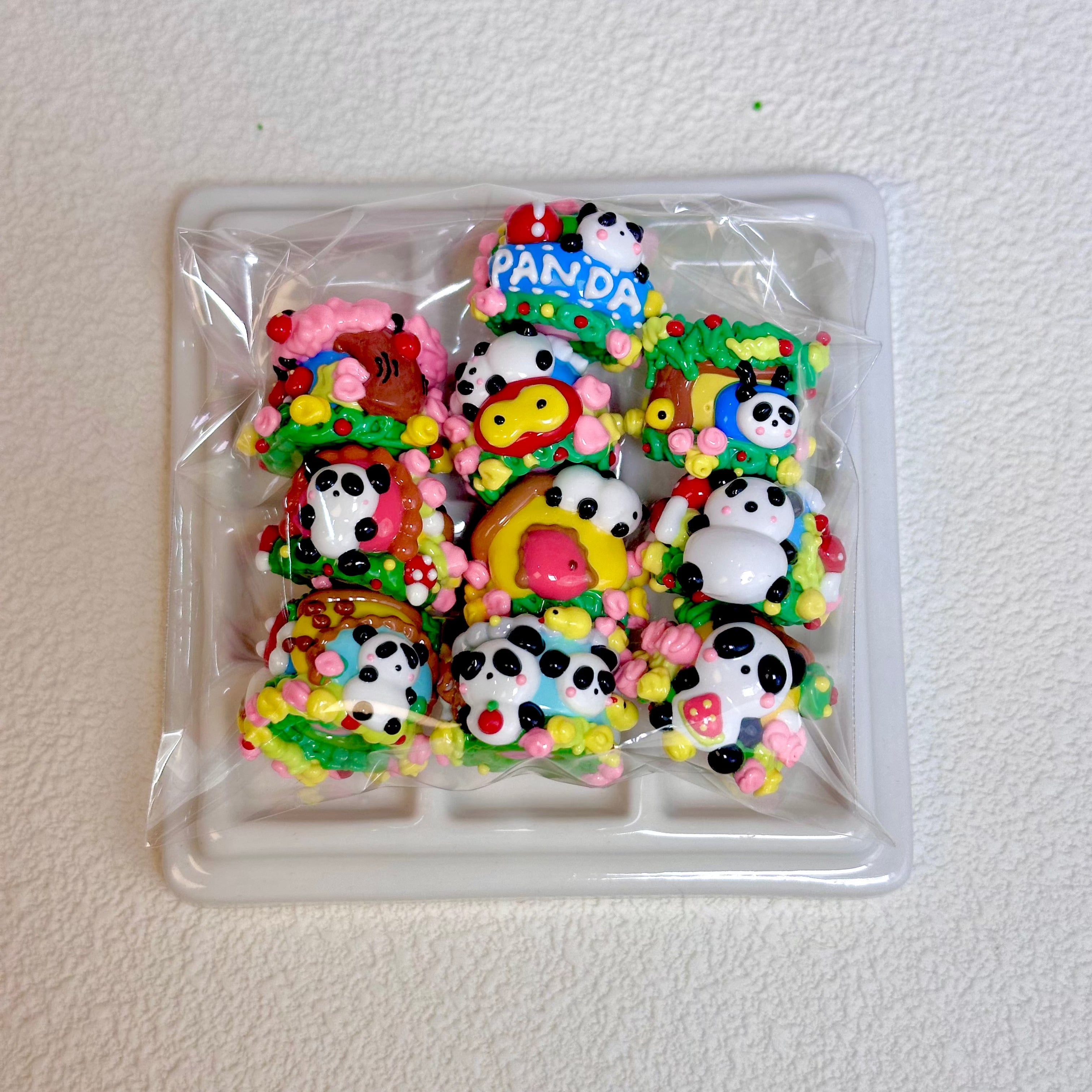 [A20]Hand painted character beads, cute beads
