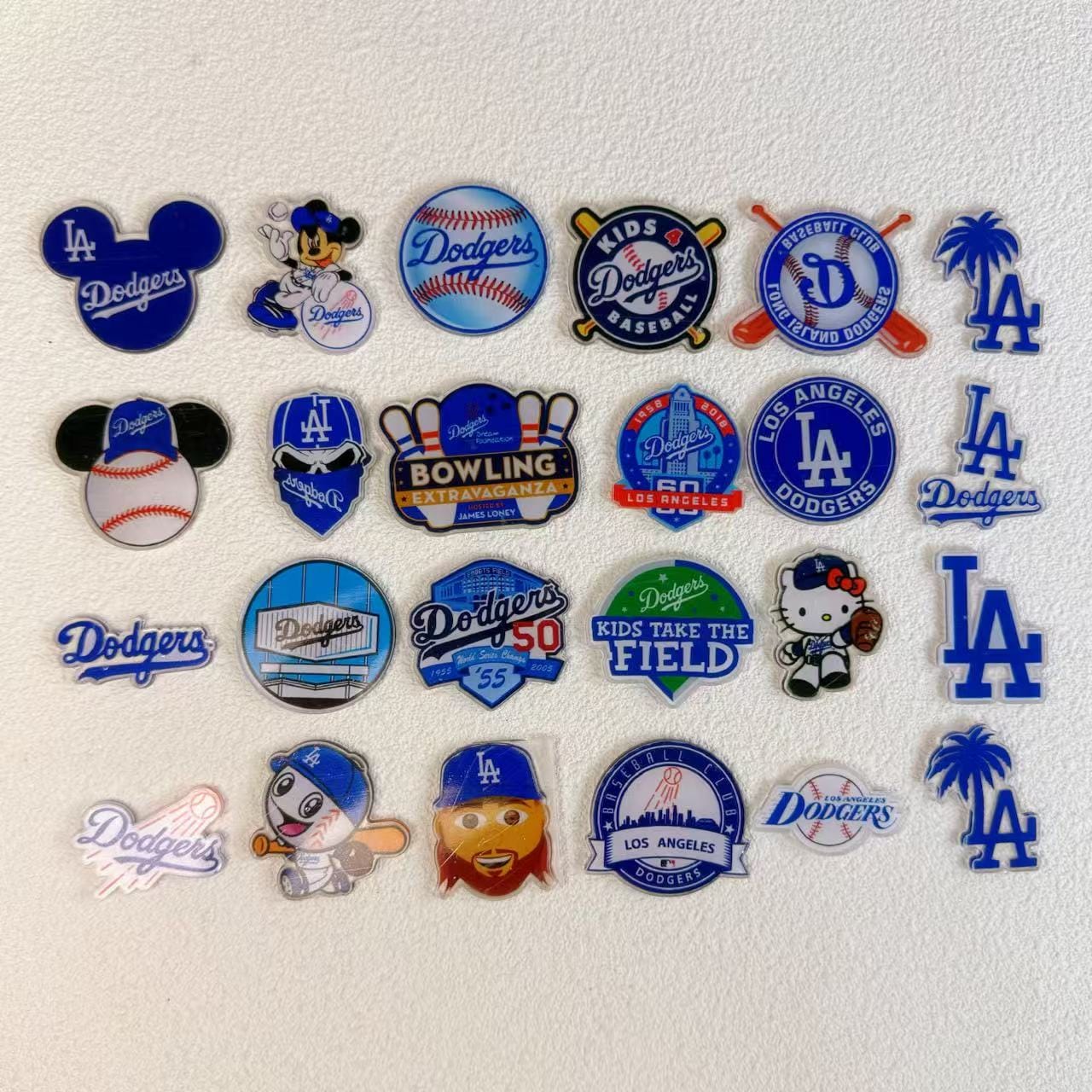 [L3]Football,basket ball,Baseball team acrylics