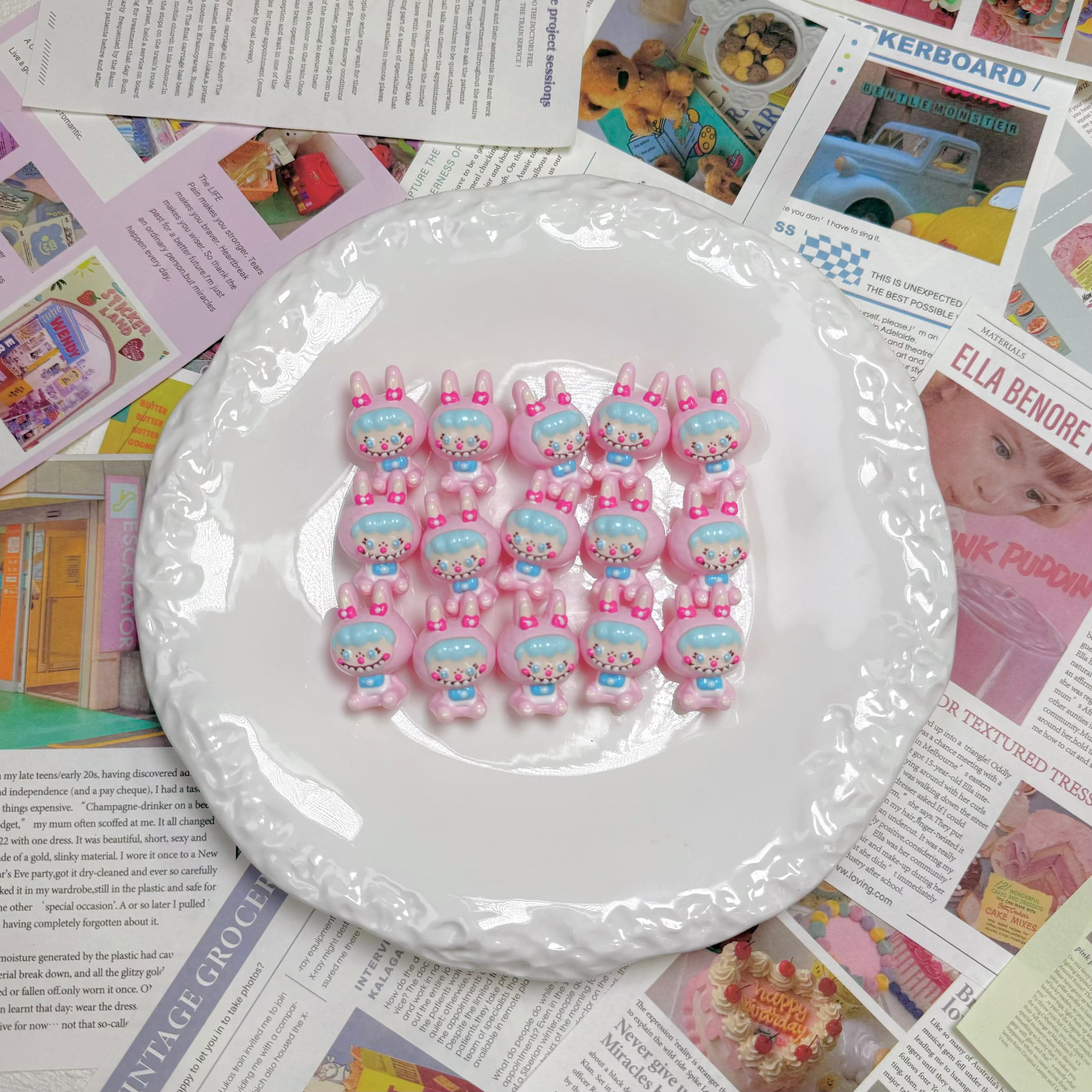 [A12]Hand painted dolls figures 5pcs